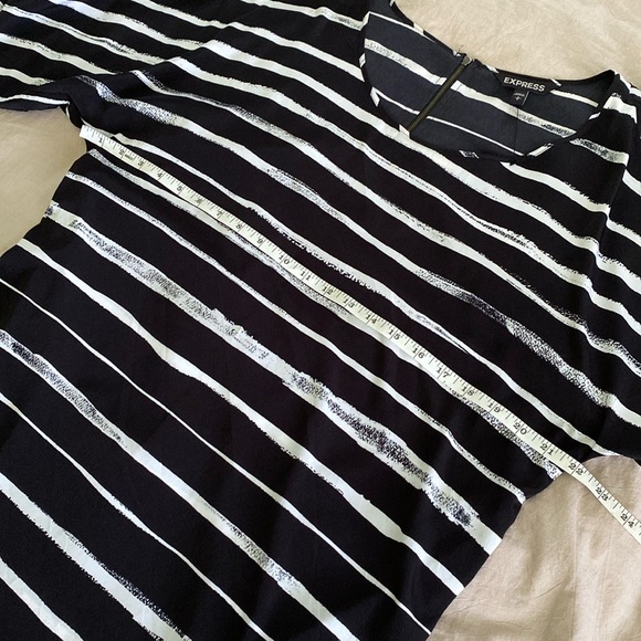 Express Black and White Striped Dress Size Small - Picture 3 of 8
